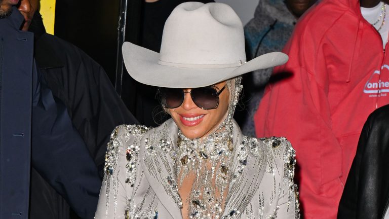 Beyonce sizzles in thigh-high boots and cowboy hat in photos that will turn your head