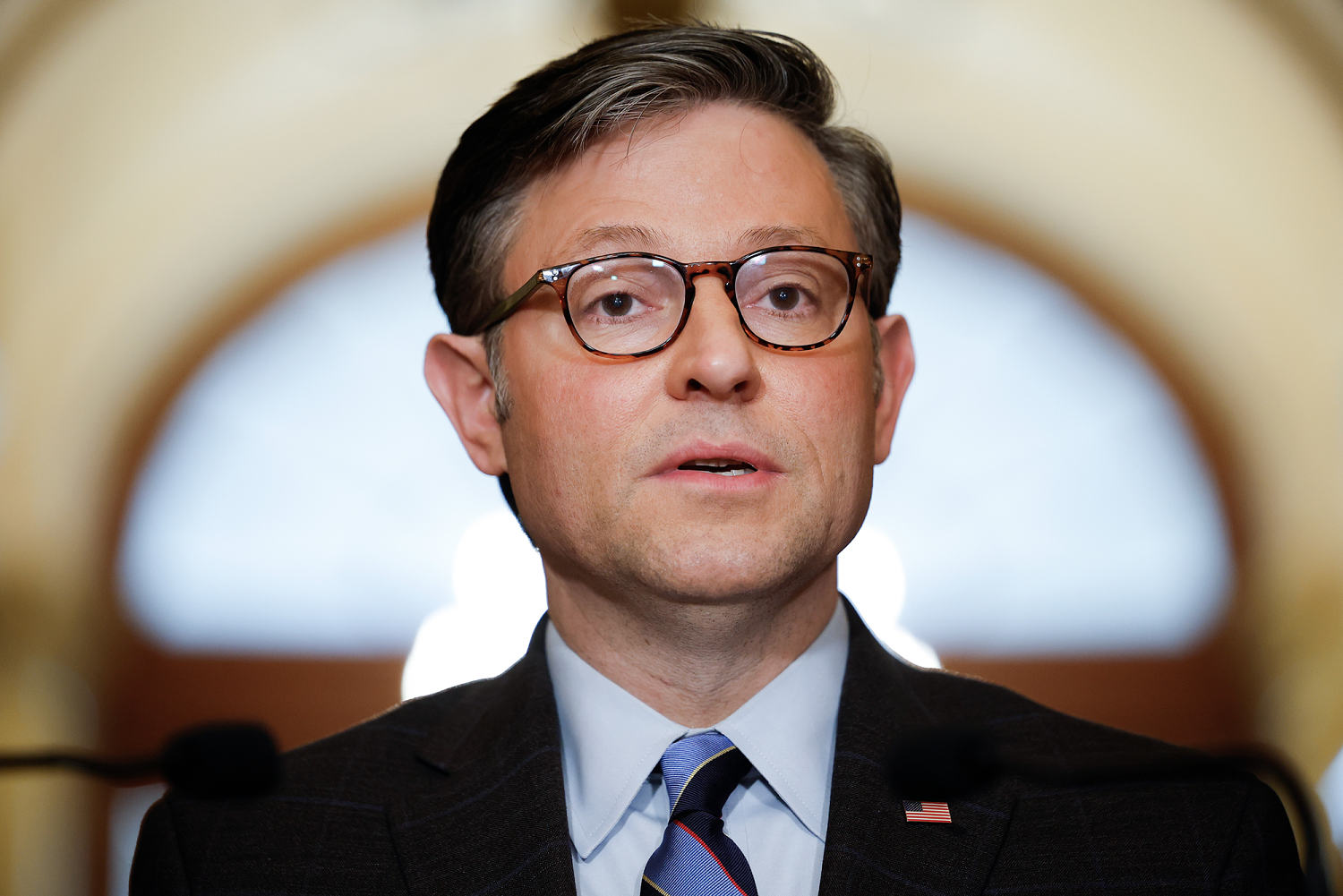 Congress nears a partial spending deal, but ticking clock raises fears of a shutdown