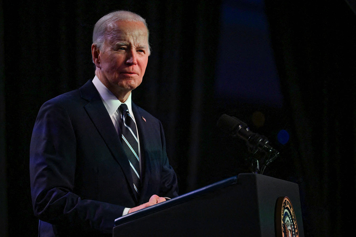 National security experts criticize Biden’s handling of classified documents