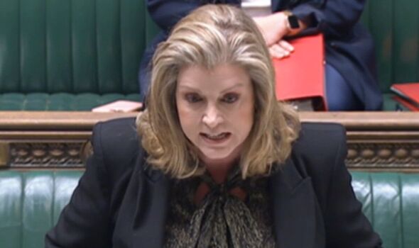 ‘Not fit to lead Britain!’ Penny Mordaunt rips into Keir Starmer in furious Commons attack