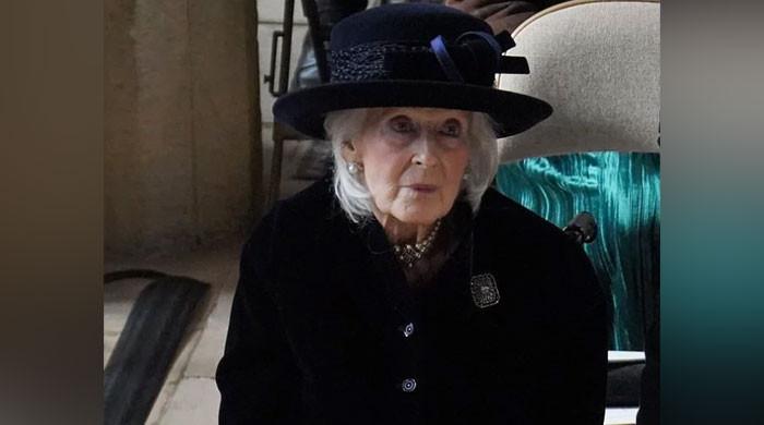 Queen Elizabeth II’s cousin Princess Alexandra attends memorial in wheelchair