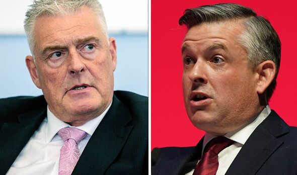 ‘Beggars belief!’ Jon Ashworth in meltdown over Lee Anderson’s appearance at Tory event