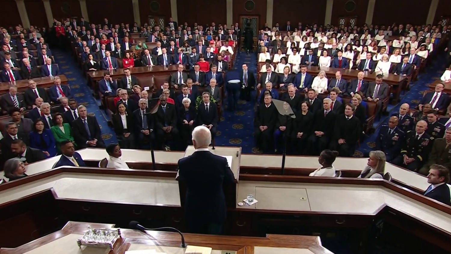 Biden begins State of the Union with historical parallels, calls for Ukraine aid