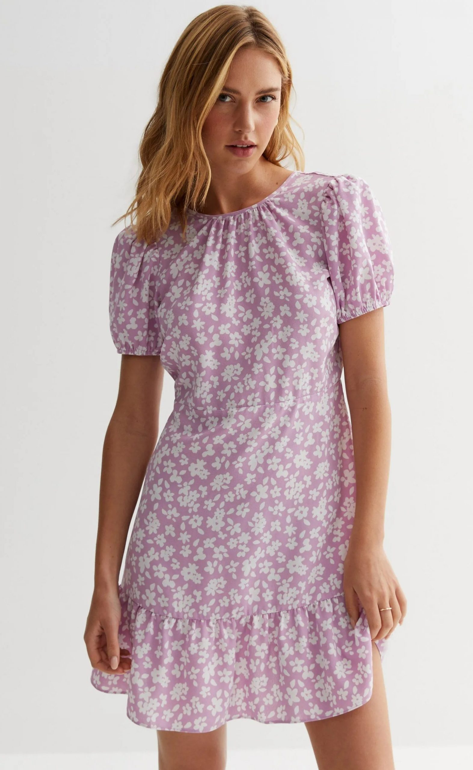 Fashion fans are racing to New Look to snap up £7 tie-back dress that’s ‘perfect’ for spring and summer holidays