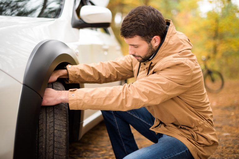 Five sinister clues you’re about to be scammed when buying a used car online – simple search could save you £1,000s