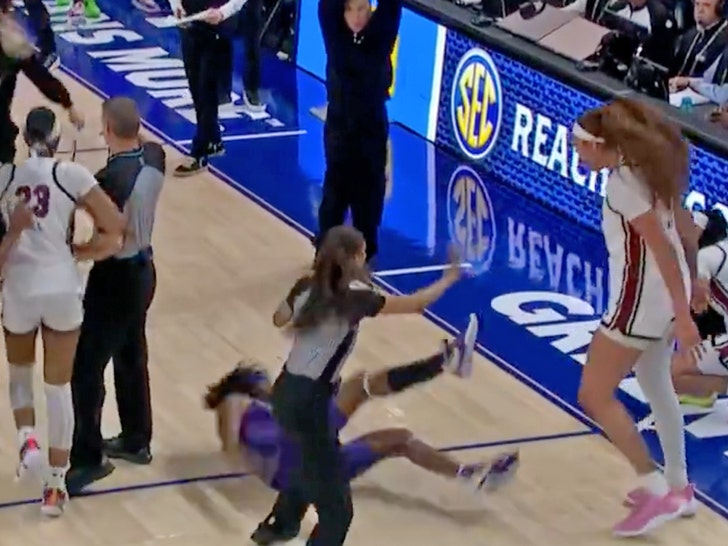 LSU’s Flau’Jae Johnson Shoved To Ground In Wild Fight At SEC Championship Game