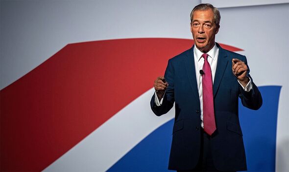 Nigel Farage’s set to make sensational political return ‘to finish off Rishi Sunak’