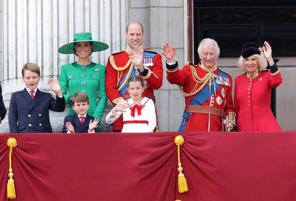 Royal Family ‘perilously close to crisis’ as expert issues urgent warning