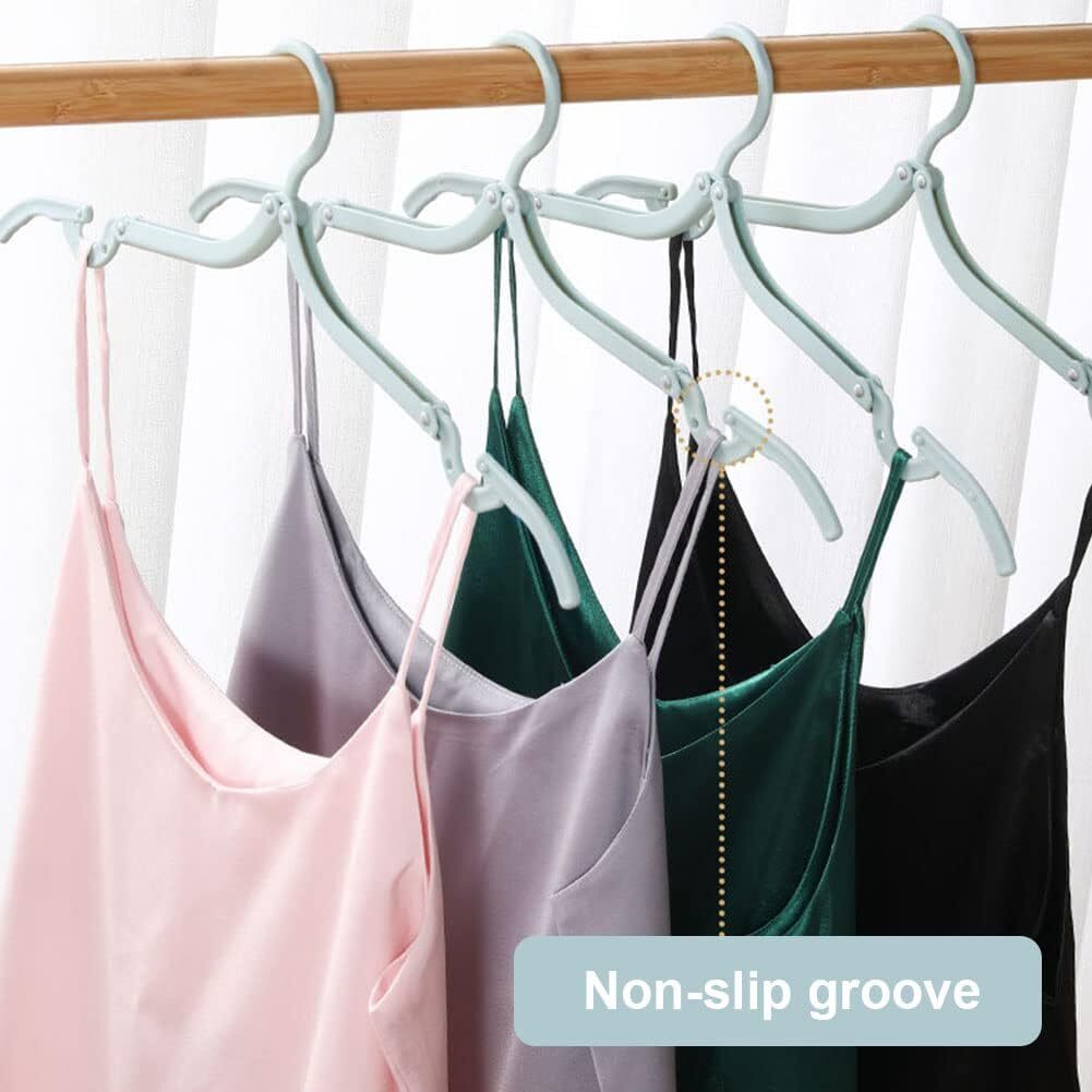 The ‘genius’ £6 travel item that tourists never leave behind – and it fits in any carry on bag