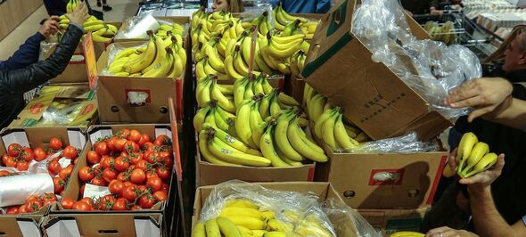 Cocaine found in Lidl banana crates as police swarm stores in major alert