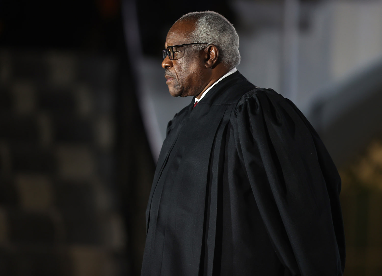 Justice Clarence Thomas misses Supreme Court arguments