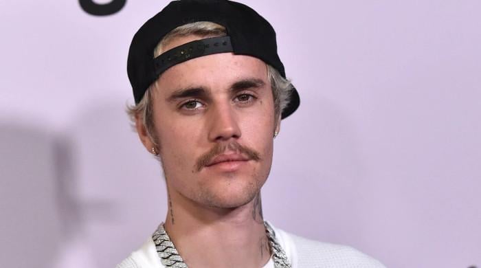 Justin Bieber sheds tears in new snaps, leaves fans worried