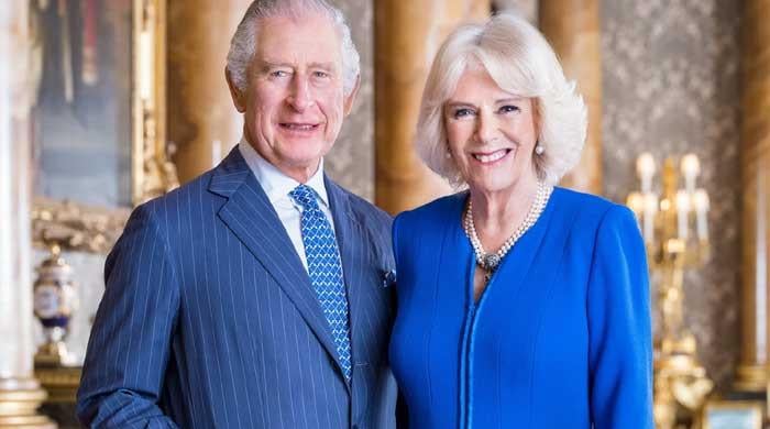 King Charles, Queen Camilla say goodbye to Palace