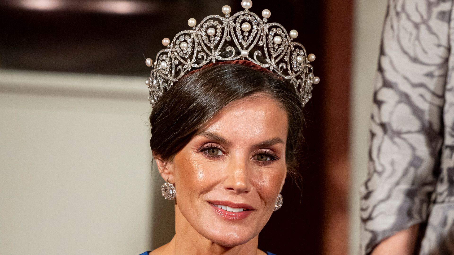 Queen Letizia’s state banquet dress: the subtle details that you probably missed