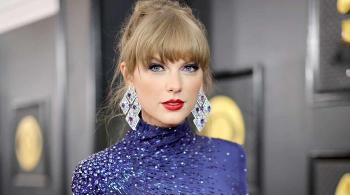 Taylor Swift says ‘she writes best for worst men’ in her album’s summary