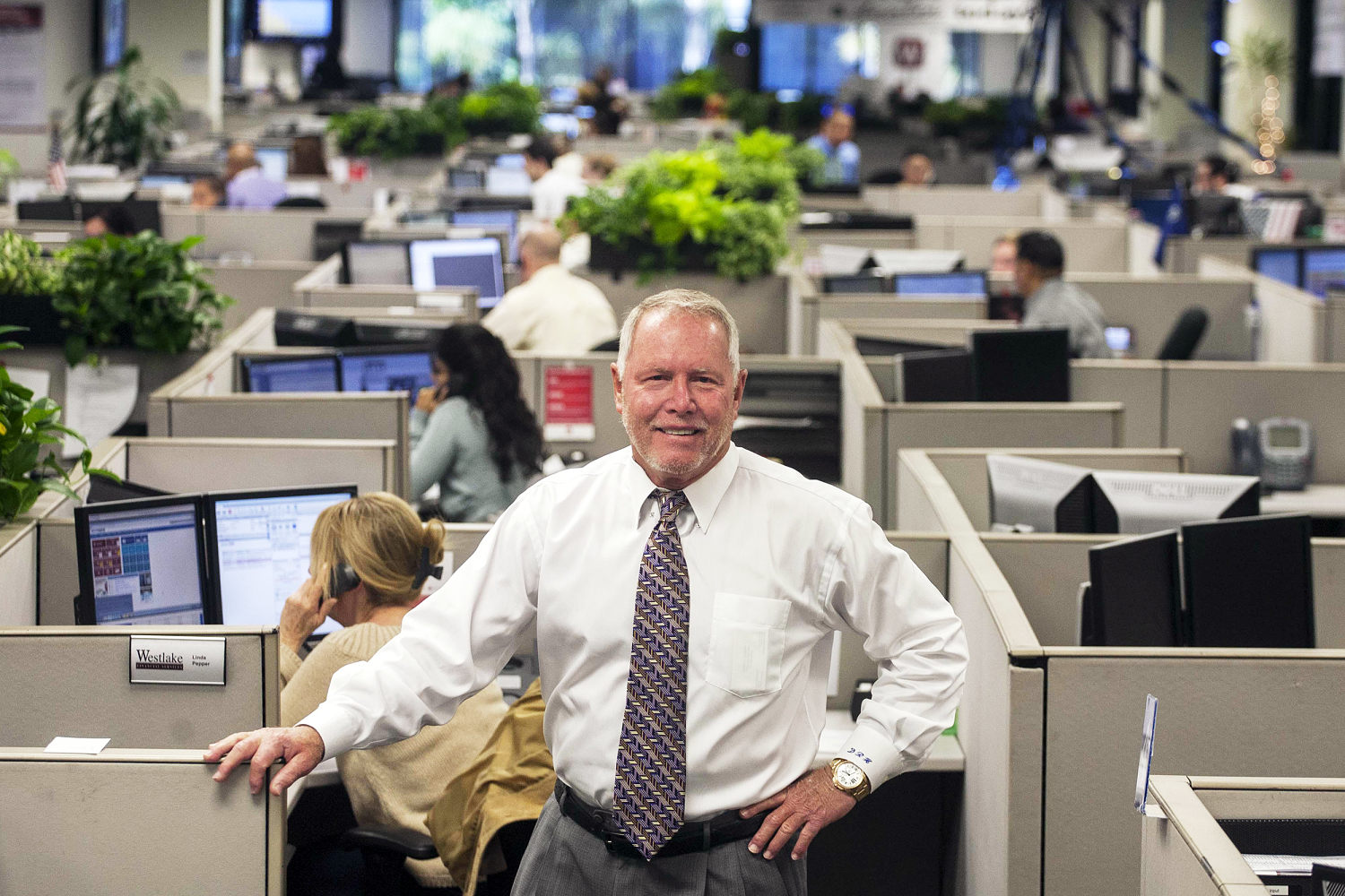 Trump’s 5M bond backer is a subprime car loan billionaire who has run afoul of regulators