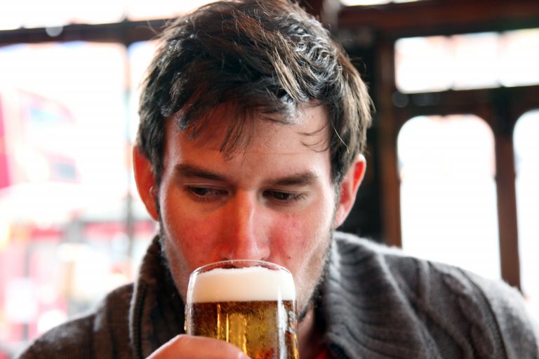 Aldi has launched a beer pump that recreates the pub experience at home for Father’s Day – and it could save you £100