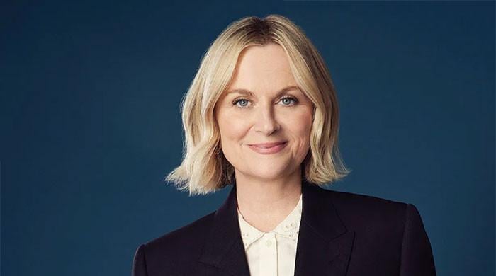 Amy Poehler delights in Hugh Jackman’s Australian present : ‘He’s a prince’