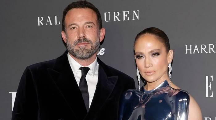Ben Affleck, Jennifer Lopez put on a united front for children amid divorce speculations