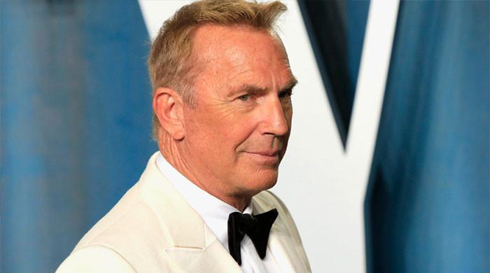 Kevin Costner lauds Sienna Miller’s ‘undeniable beauty’ on ‘Horizon’ set