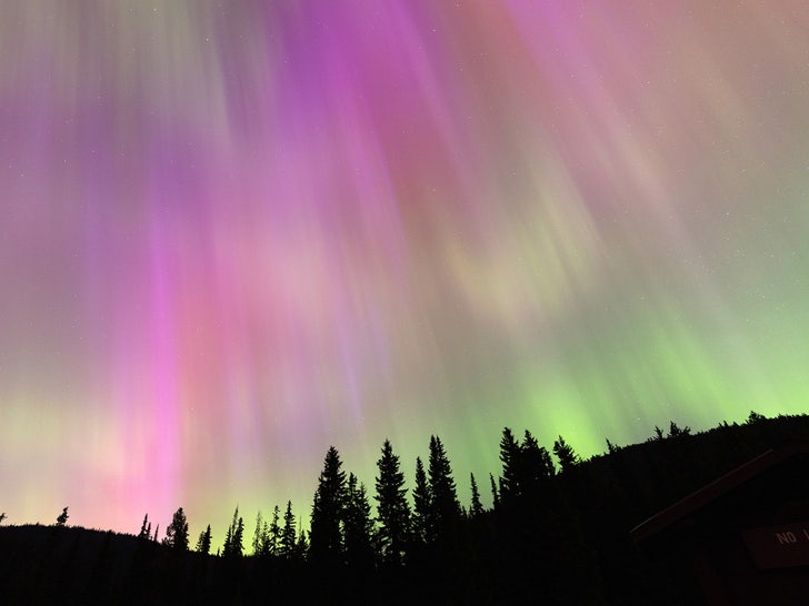 Northern Lights On Amazing Display All Over U.S., Bill Nye Issues Warning