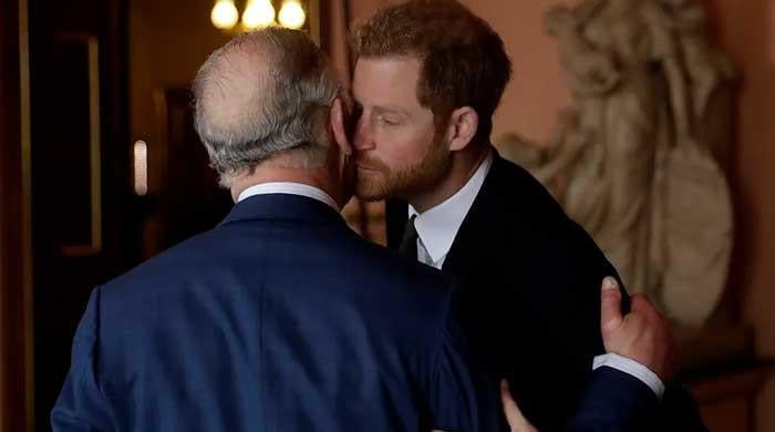 Prince Harry takes major risk by denying King Chaeles ‘desperate wish’
