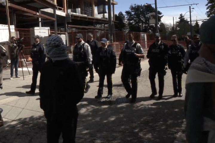 Woman arrested as pro-Palestinian protesters shut down UBC intersection