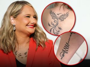 Gypsy Rose Blanchard Shows Off Huge New Back Tattoo, Part of Latest Batch Gypsy Rose Blanchard Shows Off Huge New Back Tattoo, Part of Latest Batch