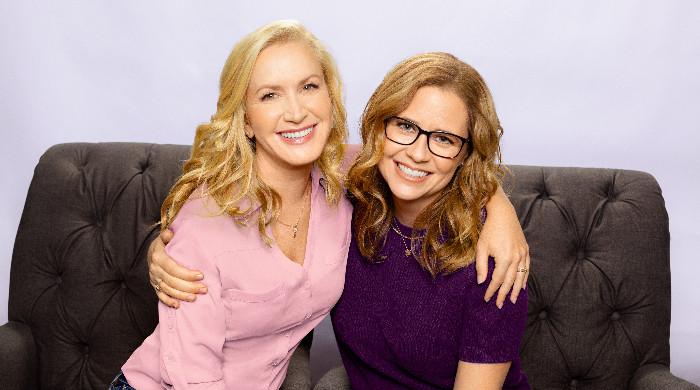 Jenna Fischer thanks ‘The Office’ costar Angela Kinsey for cancer support