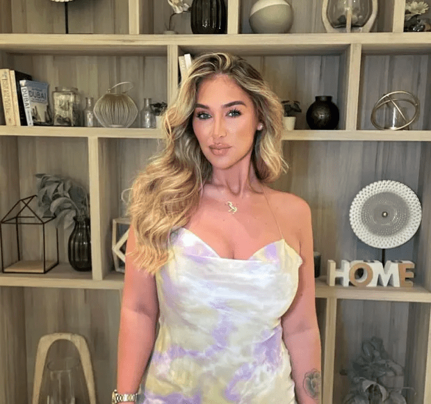 Woman ‘hired car and booked holiday lodge for gunman who murdered innocent Elle Edwards outside pub on Christmas Eve’