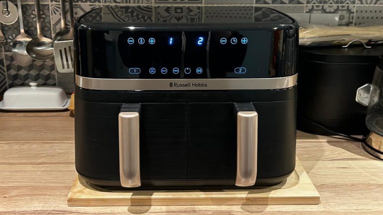 Russell Hobbs Satisfry Dual Basket Air Fryer review: a no-nonsense air fryer that really delivers