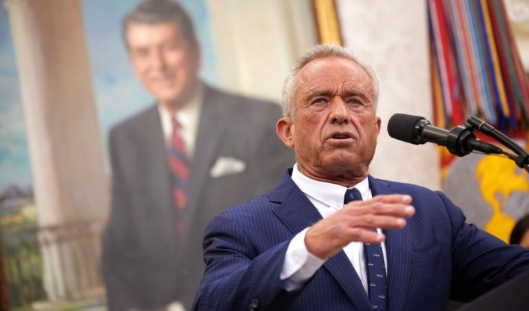 News24 | US Senate votes in Trump’s controversial pick Robert F Kennedy Jr as secretary of health