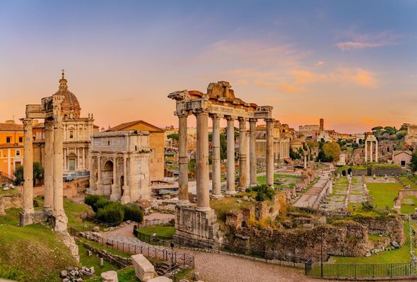 ‘West facing ‘Roman Empire-style collapse,’ expert warns