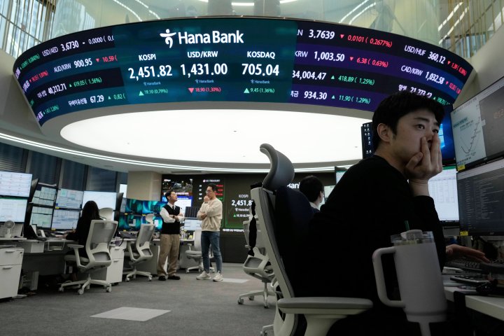 World markets rally after Trump gives tariff exemption to electronics