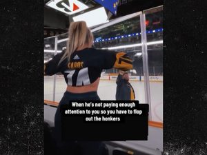 Jelly Roll’s Wife Flashes Him at Hockey Arena, on Video