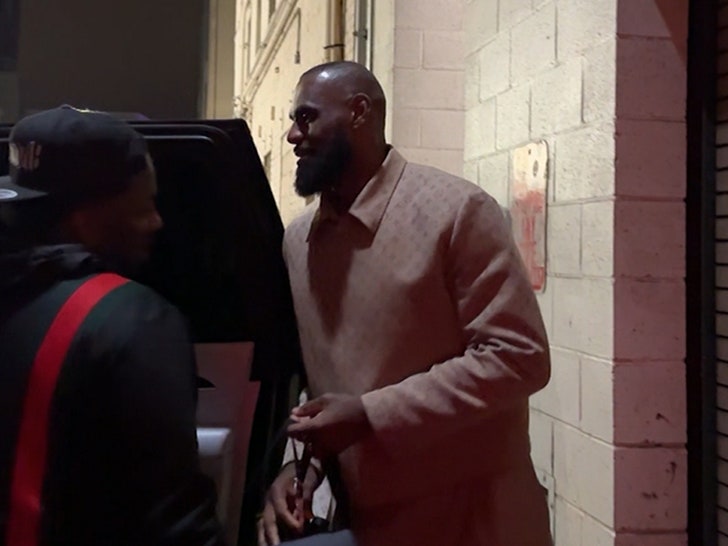 LeBron James All Smiles Leaving L.A. Restaurant Hours After Lakers’ Playoff Loss