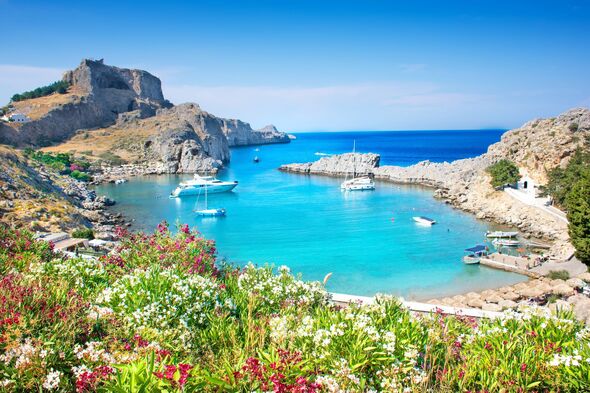 Tragedy as British man dies at Greece’s holiday hotspot