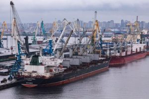 Russian economy scramble as Putin forks out £28m to support shipbuilding