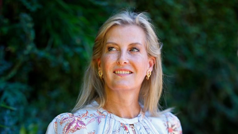 Duchess Sophie can’t stop wearing these comfortable bedazzled heels – and they’re so Carrie Bradshaw