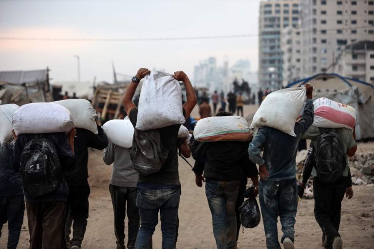 News24 | Dozens killed in Gaza as Israeli strikes hit aid queues and shelters