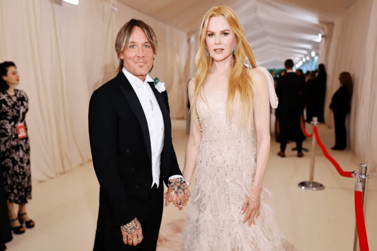 How many children does Nicole Kidman have, and what are their names?