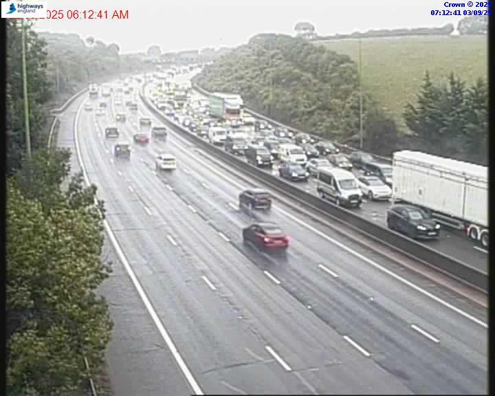 M25 closed over crash as rush hour drivers face SEVEN miles of traffic and 90-minute delays