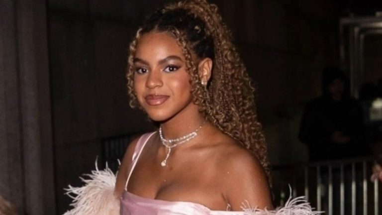 Blue Ivy, 13, looks just like mom Beyonce as she glams up for charity ball Blue Ivy, 13, looks just like mom Beyonce as she glams up for charity ball