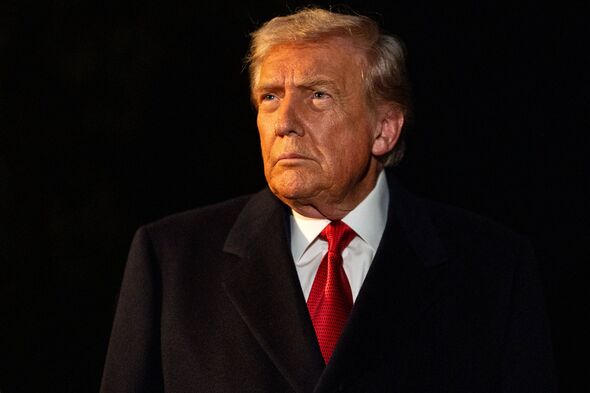 Donald Trump health fears soar after ‘humiliating’ moment – ‘What is he doing?’ Donald Trump health fears soar after ‘humiliating’ moment – ‘What is he doing?’