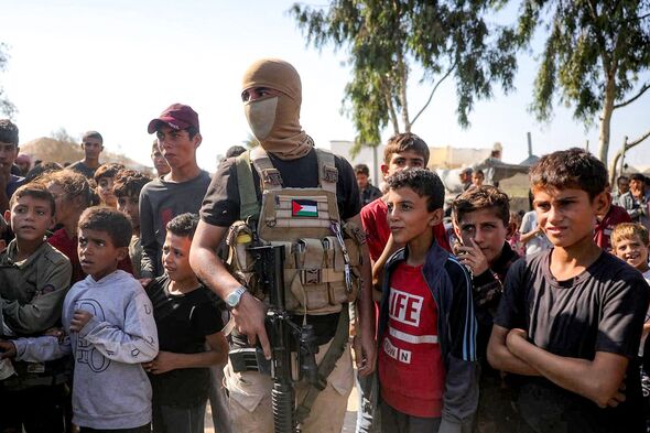 Hamas claims it cannot locate remaining hostage dead unaided, leaving peace deal in chaos