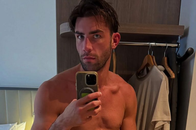 Love Island’s Jack Fincham shows off incredible before and after weight loss as he sheds the pounds in just nine WEEKS Love Island’s Jack Fincham shows off incredible before and after weight loss as he sheds the pounds in just nine WEEKS