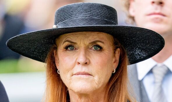 Sarah Ferguson’s pals whine ‘she has nowhere to go’ as she’s desperate to get new home Sarah Ferguson’s pals whine ‘she has nowhere to go’ as she’s desperate to get new home