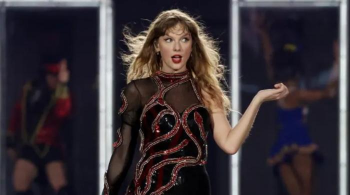 Taylor Swift excites fans for new podcast appearance after ‘New Heights’