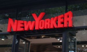 Horror as Afghan migrant stabs shop owner 26 times following deportation reprieve