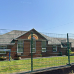 UK primary school forced to close as police swarm area